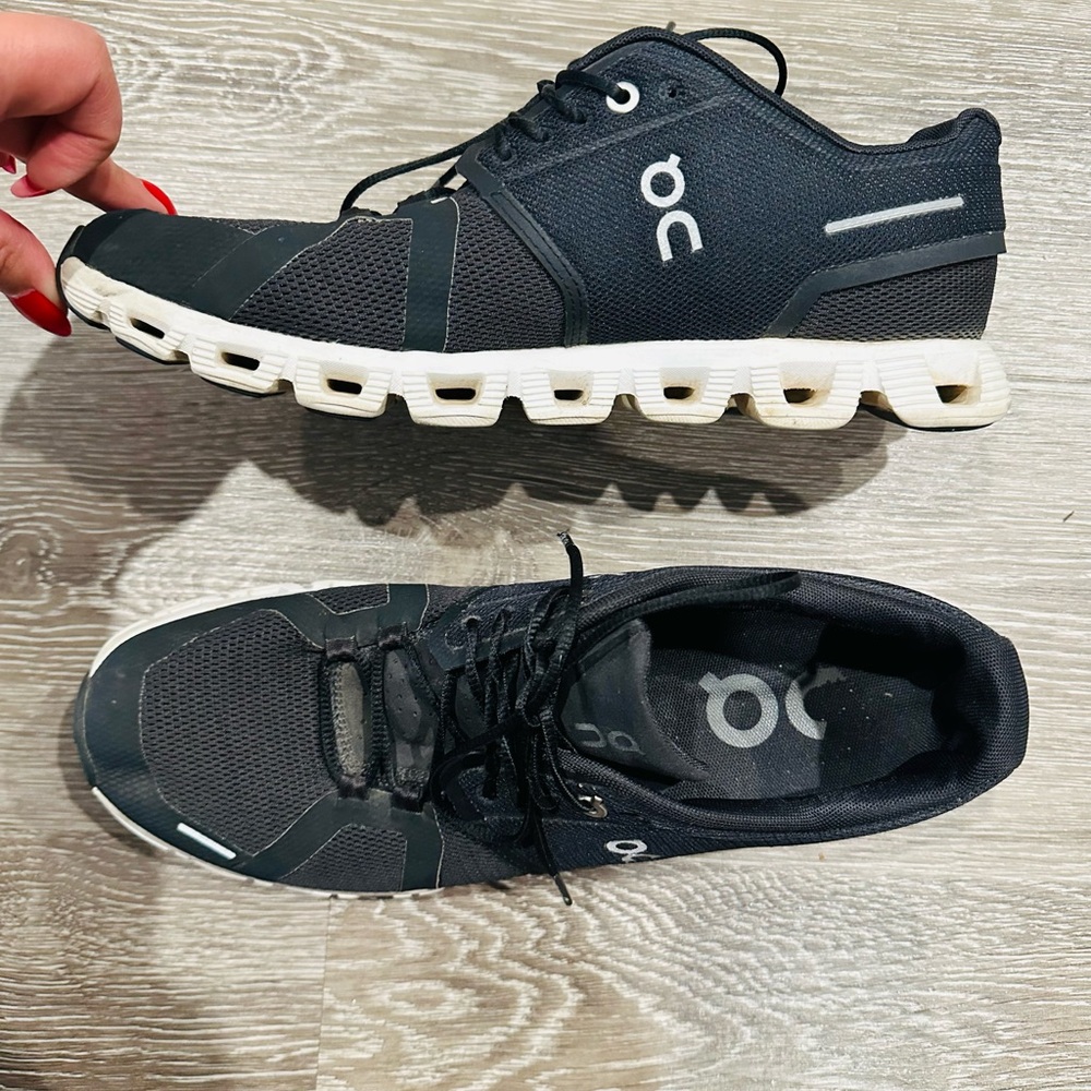 On Running Black Mesh Athletic Shoes with White Soles